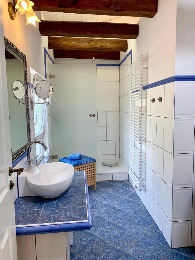 Villa-Rosengarten-Ferienwohnung-Baumhaus-Mit-Seeblick Sassnitz Bagian luar foto