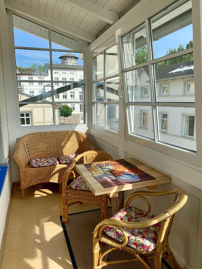 Villa-Rosengarten-Ferienwohnung-Baumhaus-Mit-Seeblick Sassnitz Bagian luar foto